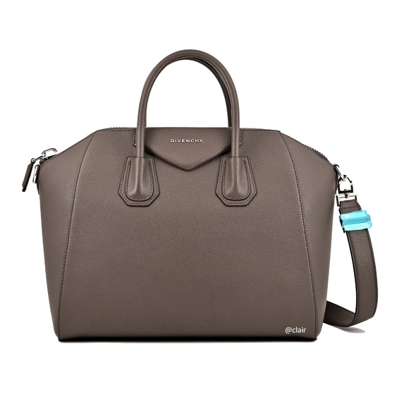 Givenchy Handbags - New Givenchy Medium Antigona Sugar Leather Satchel